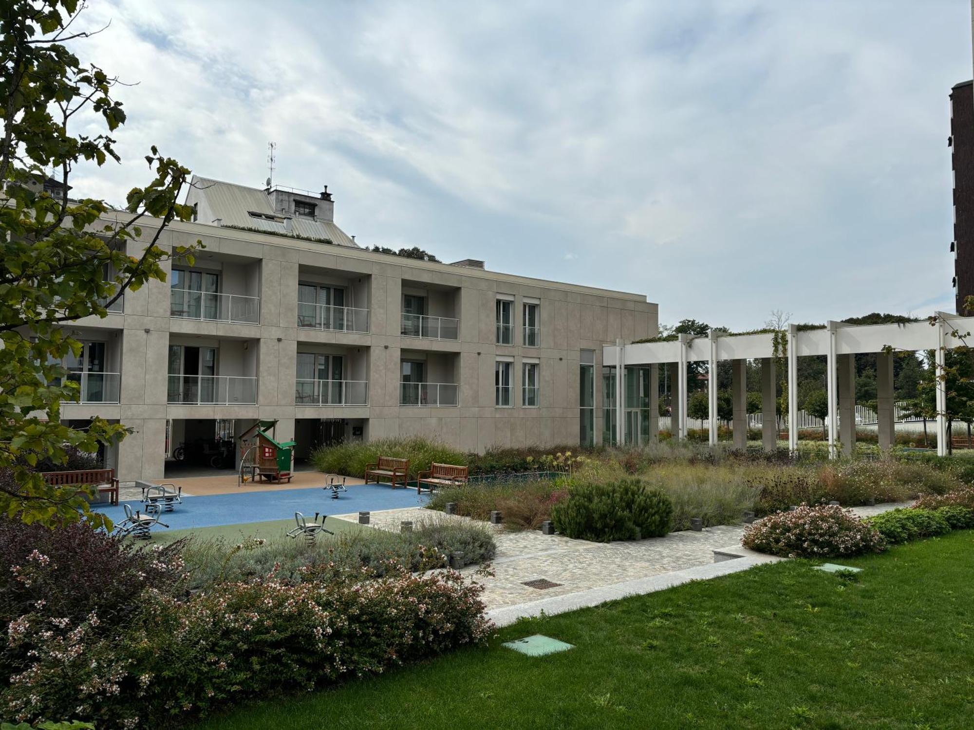 Torre Milano Skyview Suite Gym Pool & Rooftop Exterior photo